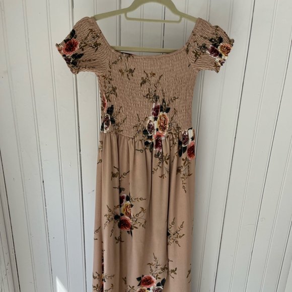 Mura Boutique Home Time Beige dress - Picture 2 of 4